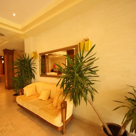 Menada Nestinarka * Tsarevo