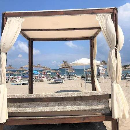 דירה Menada Nestinarka