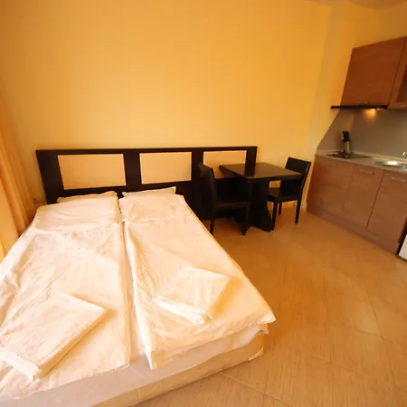 Menada Nestinarka Apartman *