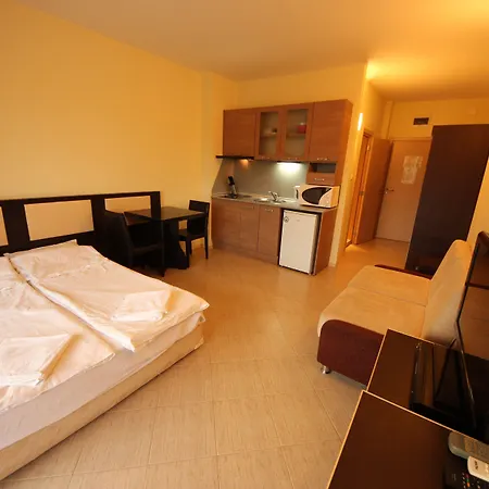 Menada Nestinarka Apartman Carevo