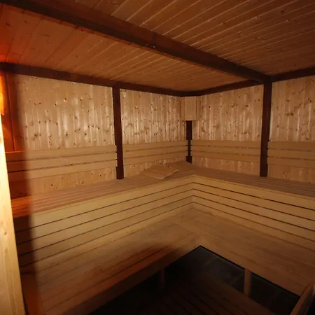 Menada Nestinarka * Tsarevo