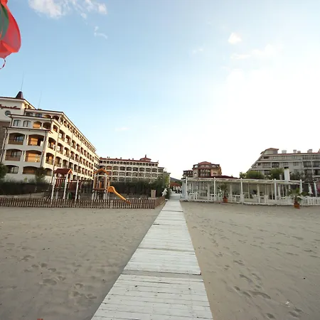 Menada Nestinarka דירה צרבו