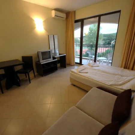 Menada Nestinarka צרבו