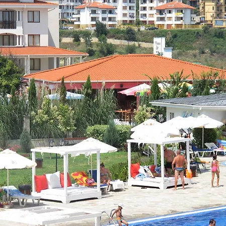 Apartman Menada Nestinarka Carevo