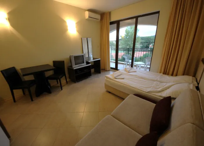 Menada Nestinarka Tsarevo