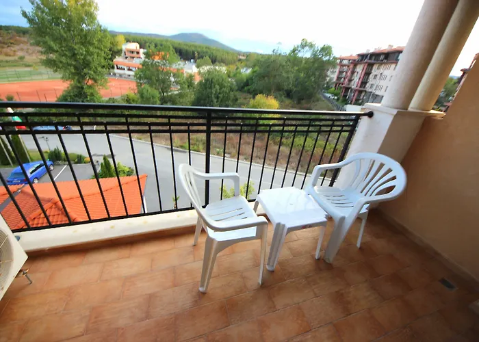 Menada Nestinarka * Tsarevo